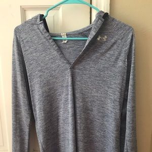 Long sleeve, under armour workout top.